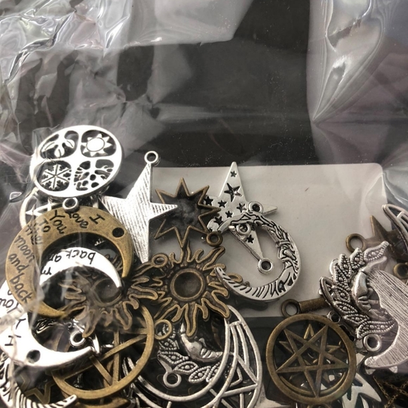 74PCS Celestial Mixed Sun Moon Star Charms, Antique Alloy Pendants DIY Necklace - Picture 4 of 6